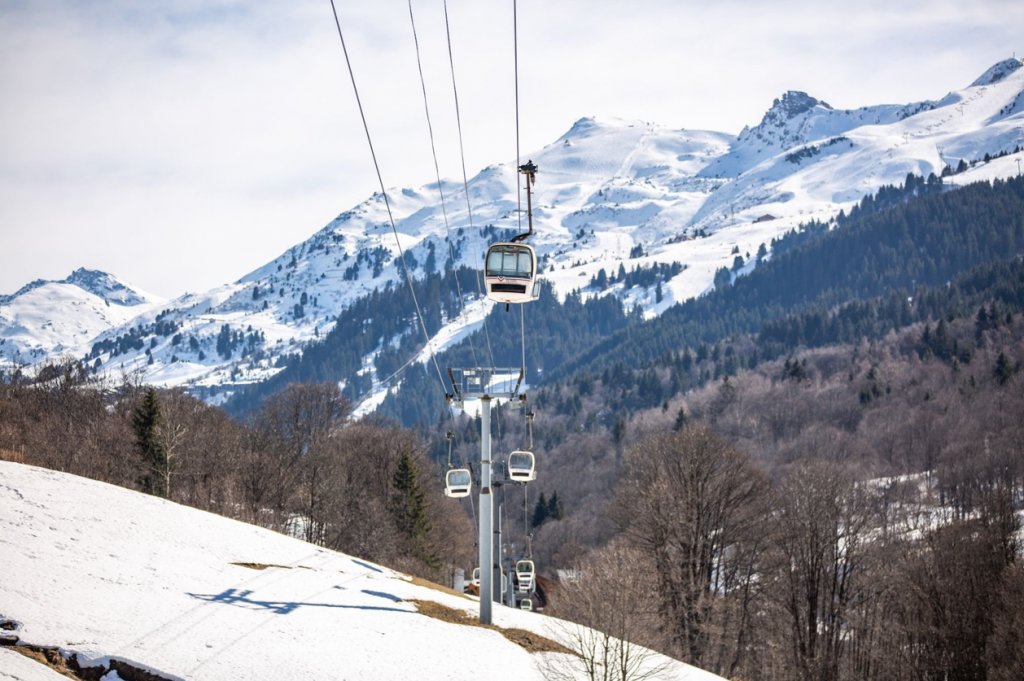meribel bubble lift